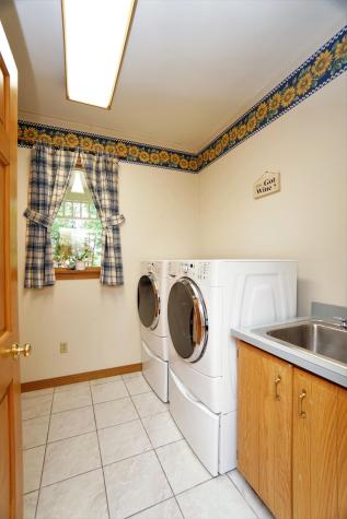 12 Pond Ridge Drive Lewiston ME 04240