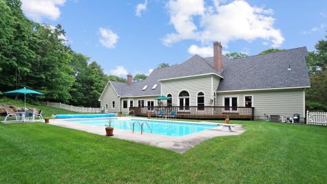 12 Pond Ridge Drive Lewiston ME 04240