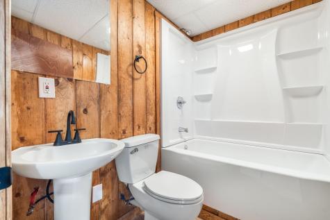 110 Richville Road Standish ME 04084