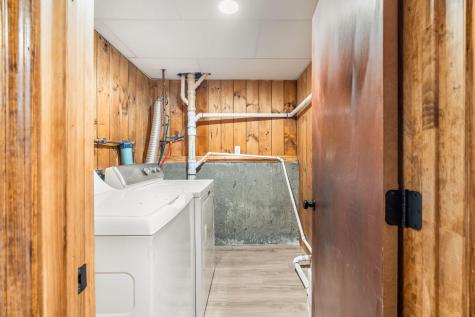 110 Richville Road Standish ME 04084