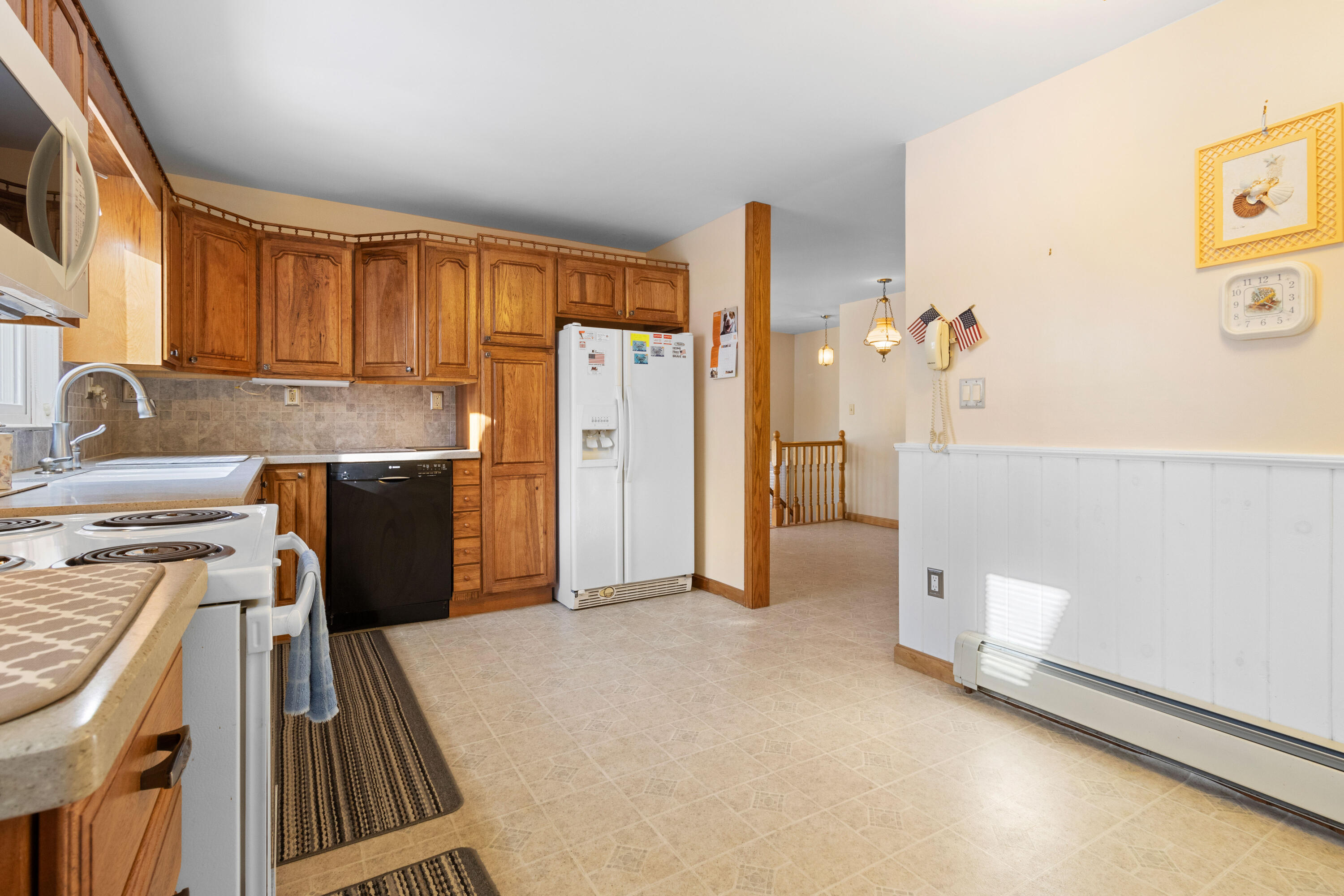 1213 N Union Road Union ME 04862