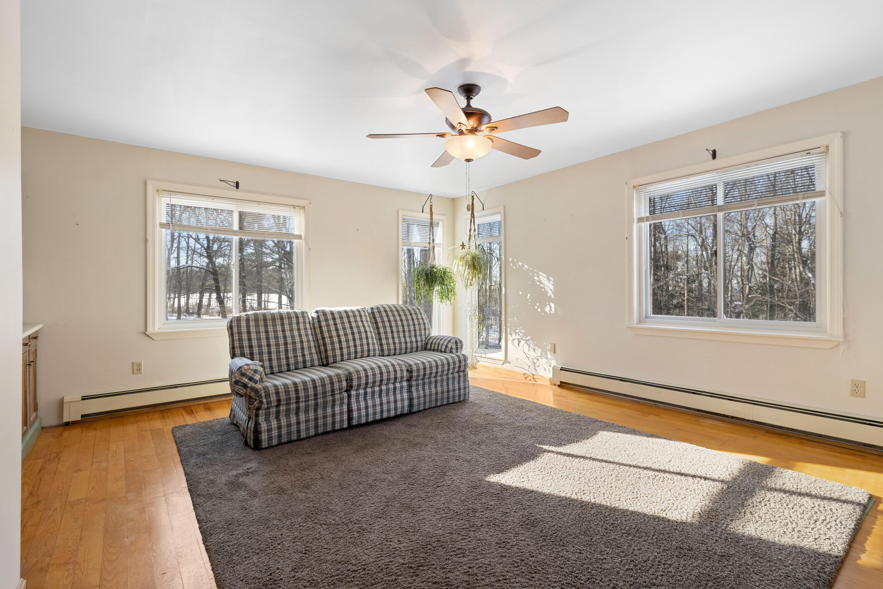 1213 N Union Road Union ME 04862