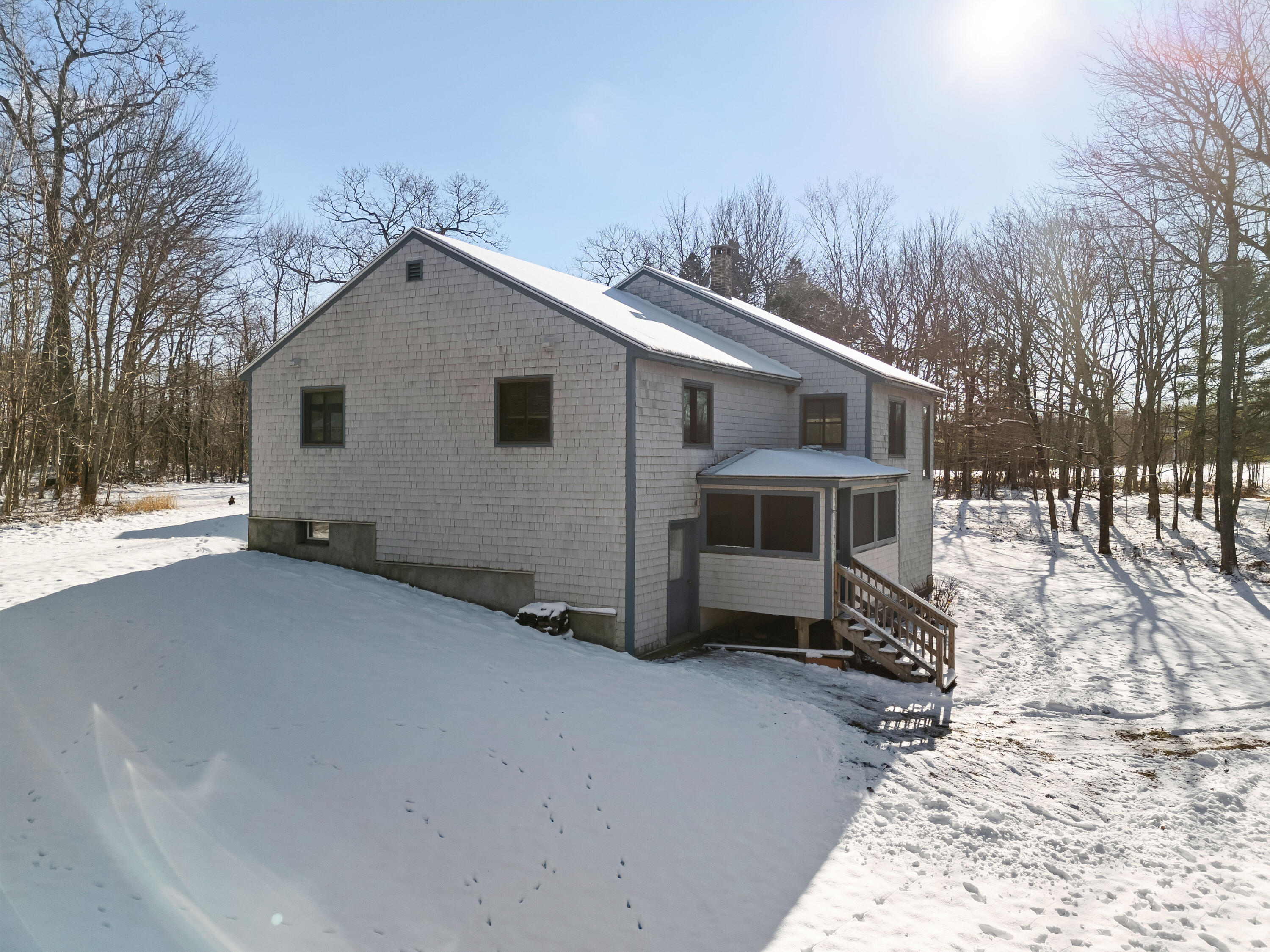 1213 N Union Road Union ME 04862