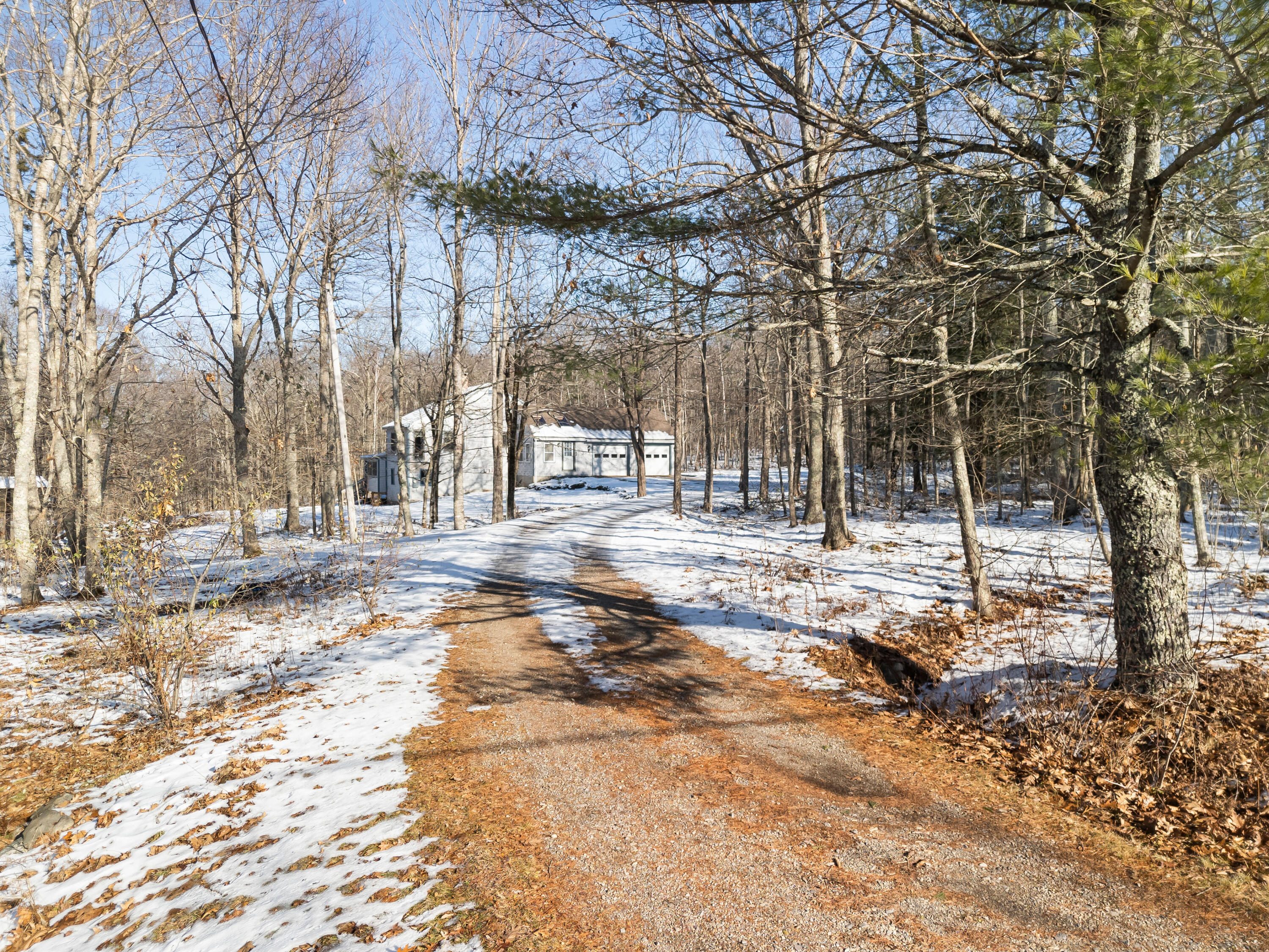 1213 N Union Road Union ME 04862