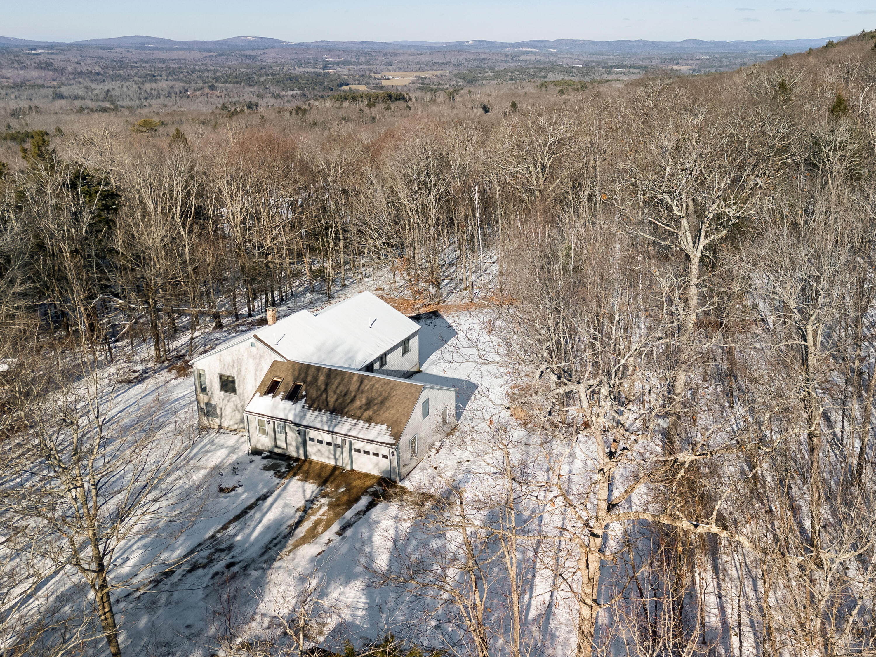 1213 N Union Road Union ME 04862