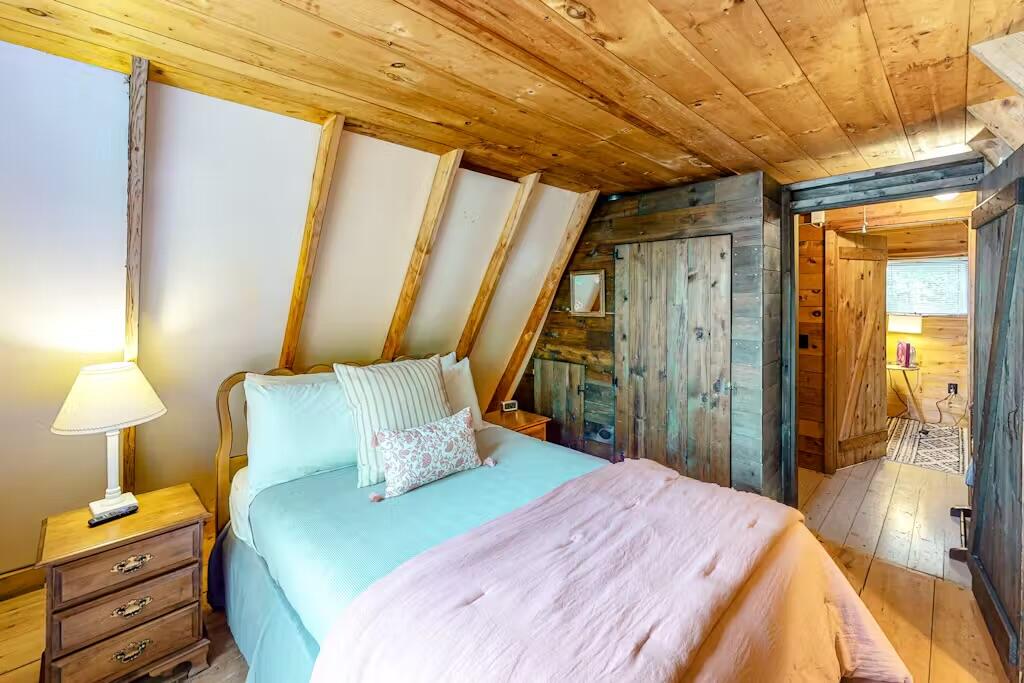 352 Georges Pond Road Franklin ME 04634