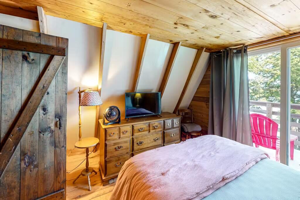 352 Georges Pond Road Franklin ME 04634