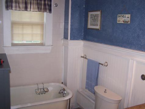 119 Oak Hill Road Auburn ME 04210