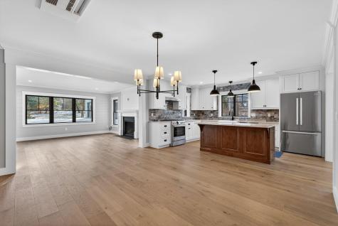 142 Main Street Kennebunkport ME 04046