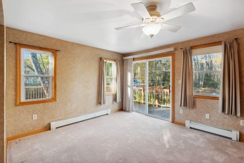 17 Middle Bay Road Brunswick ME 04011