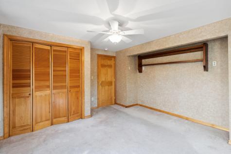 17 Middle Bay Road Brunswick ME 04011