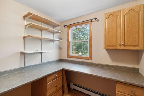 17 Middle Bay Road Brunswick ME 04011