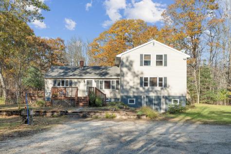 17 Middle Bay Road Brunswick ME 04011