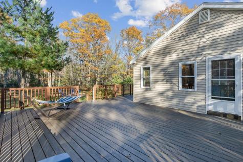 17 Middle Bay Road Brunswick ME 04011