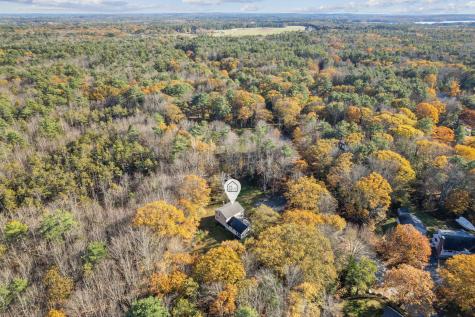 17 Middle Bay Road Brunswick ME 04011