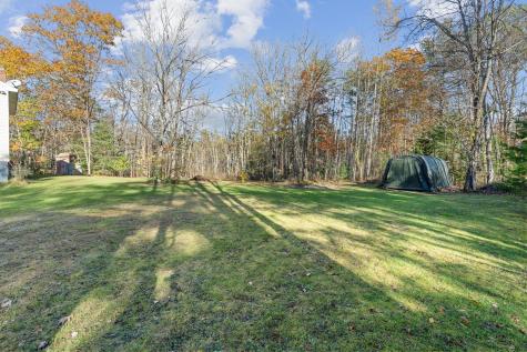 17 Middle Bay Road Brunswick ME 04011