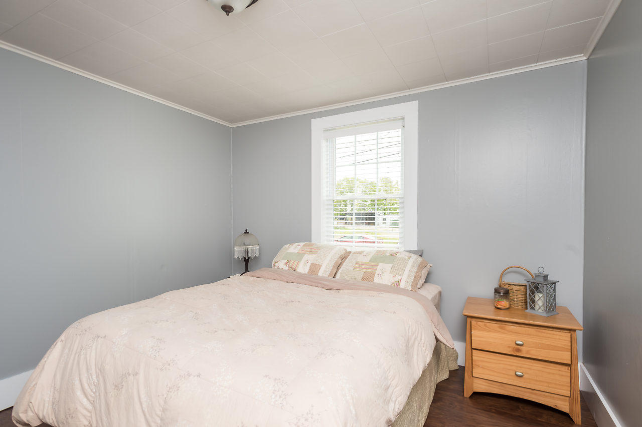 152 High Street Sanford ME 04073