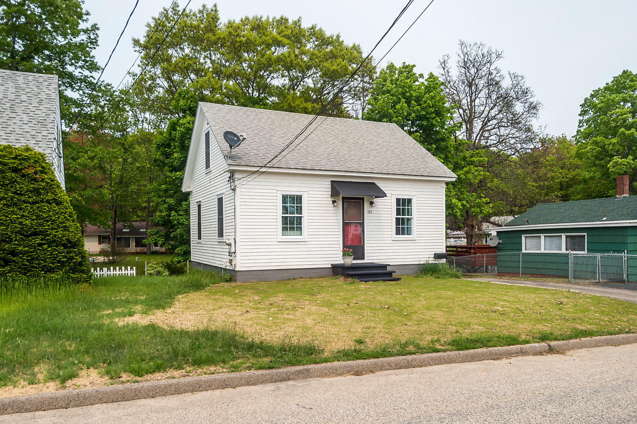 152 High Street Sanford ME 04073
