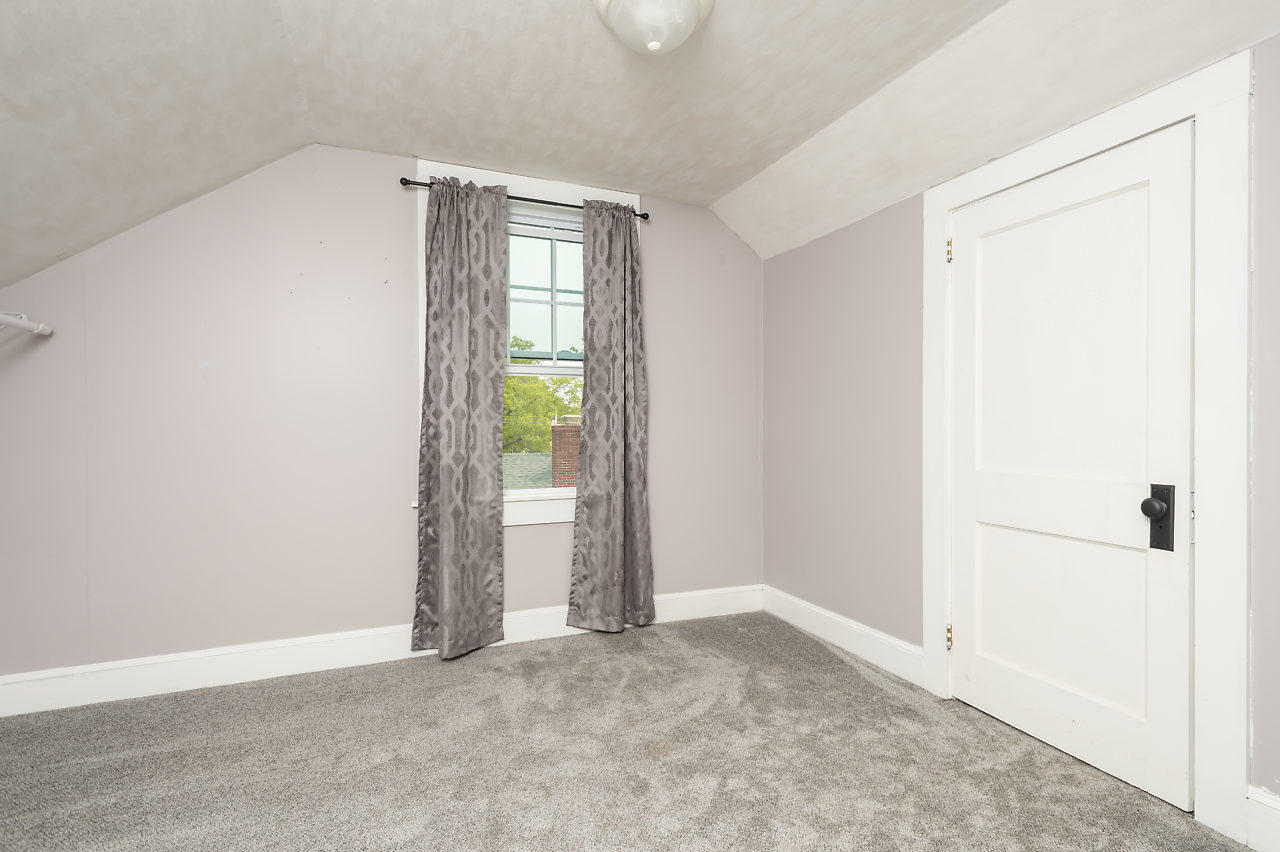 152 High Street Sanford ME 04073