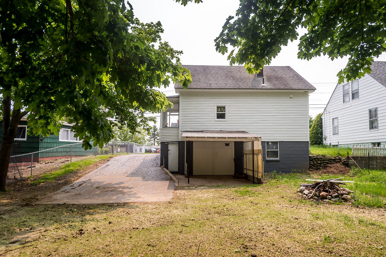 152 High Street Sanford ME 04073