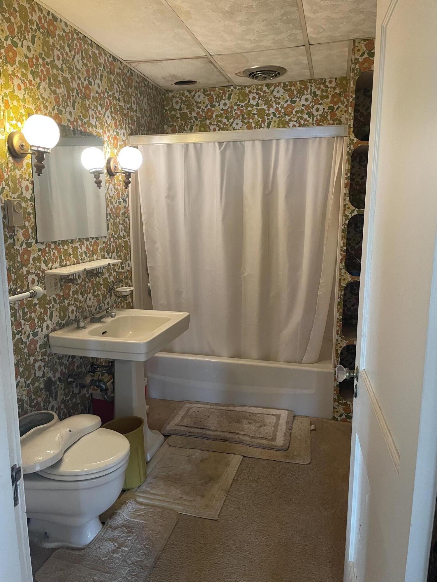 12 Storer Street Sanford ME 04073