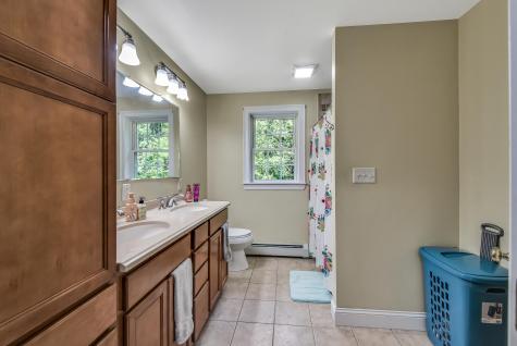 445 Brighton Hill Road Minot ME 04258