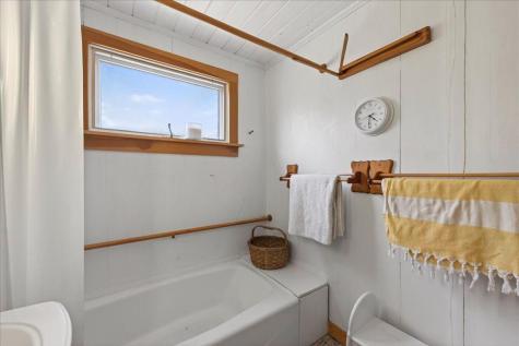14 Tidal Creek Road Brooksville ME 04642