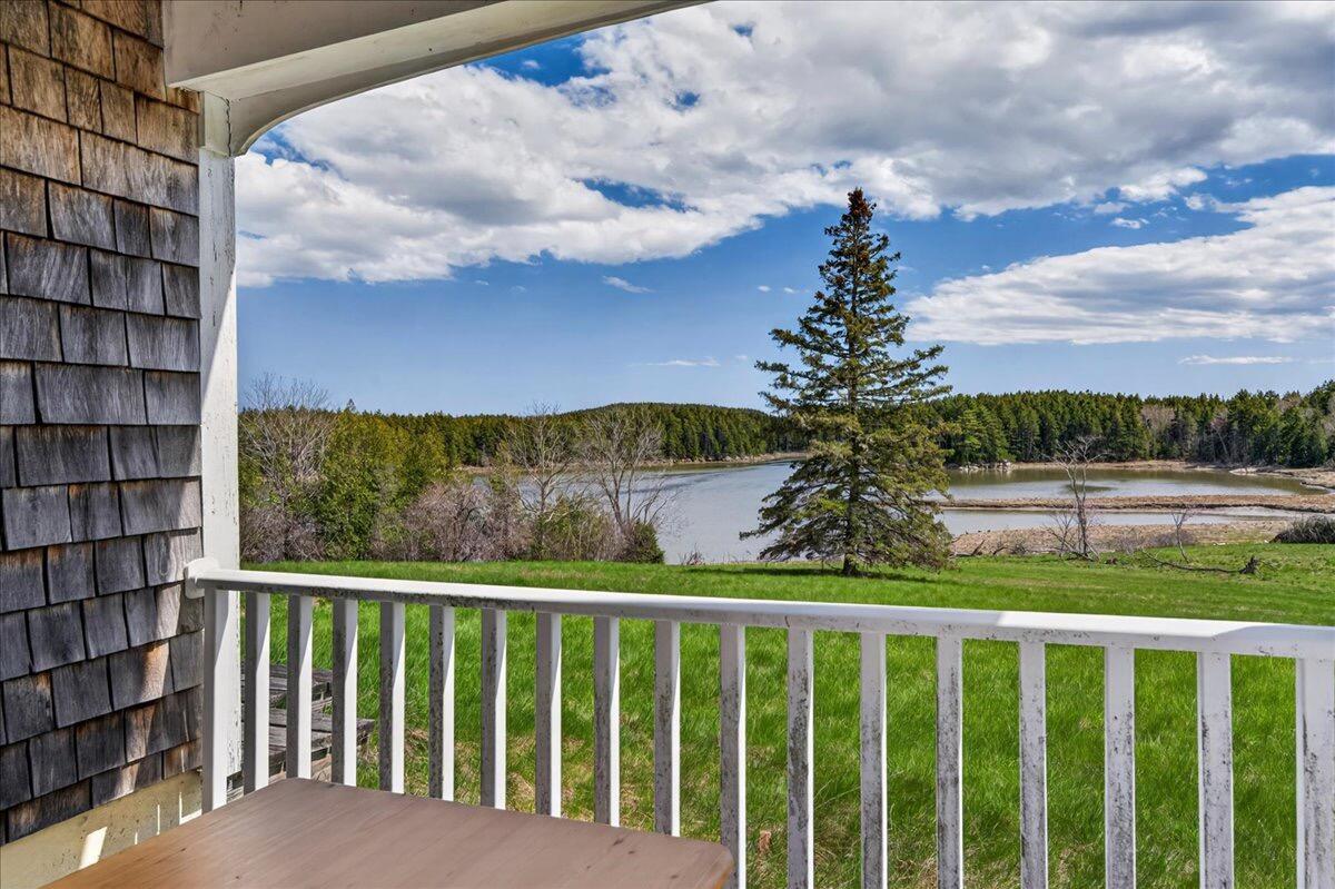 14 Tidal Creek Road Brooksville ME 04642