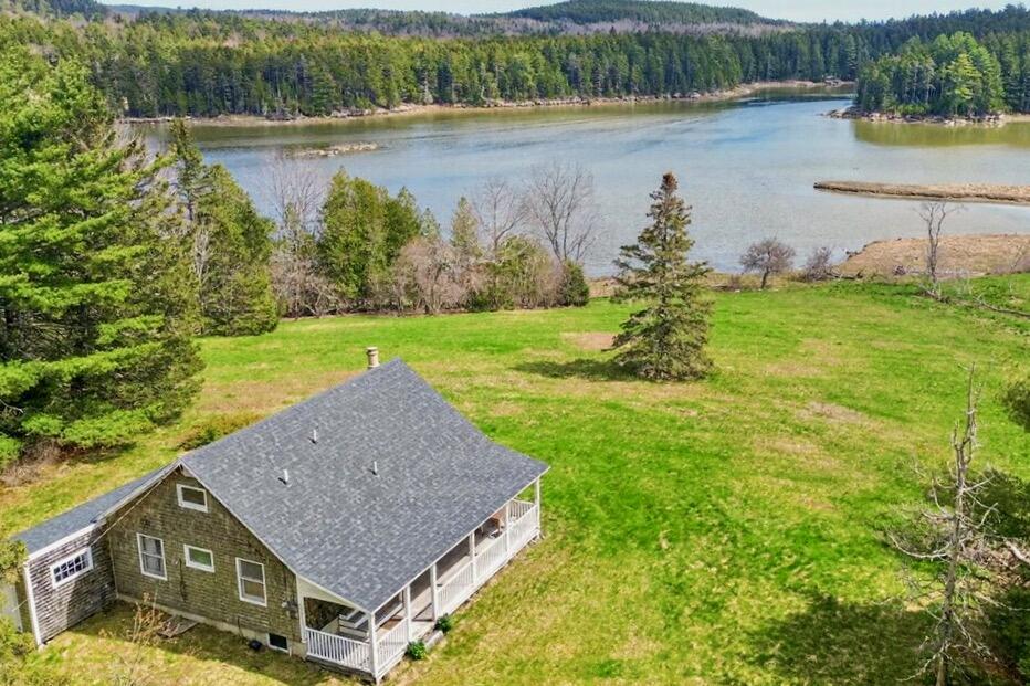 14 Tidal Creek Road Brooksville ME 04642