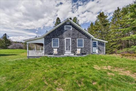 14 Tidal Creek Road Brooksville ME 04642