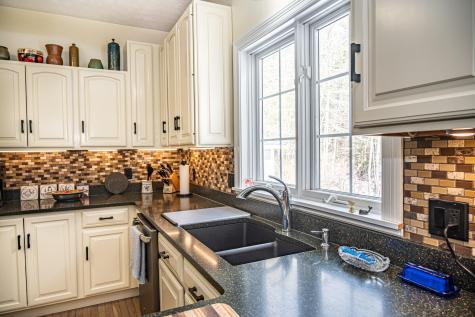 71 Fogg Road Buxton ME 04093