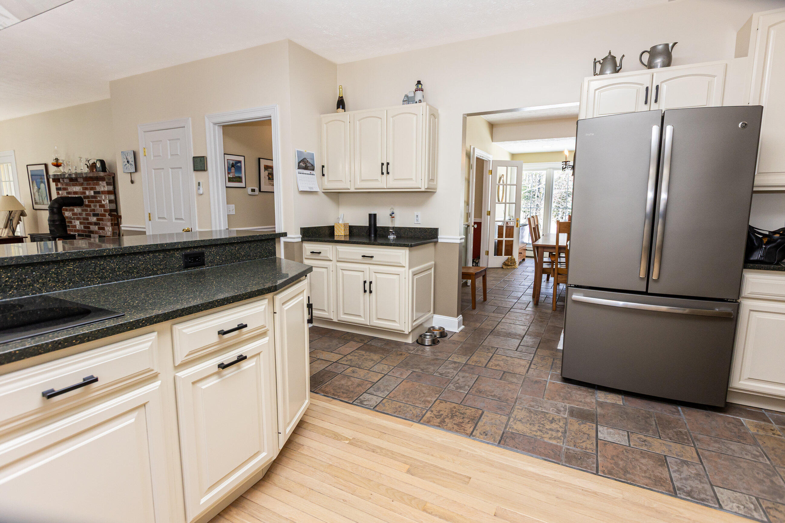 71 Fogg Road Buxton ME 04093