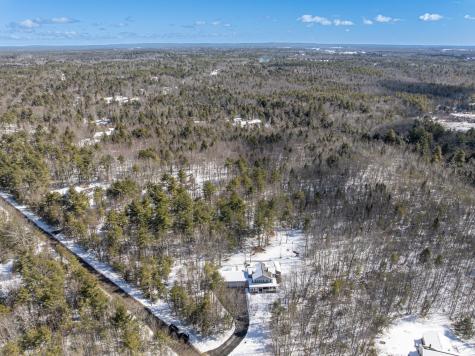 71 Fogg Road Buxton ME 04093