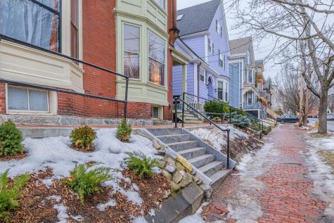 536 Cumberland Avenue Portland ME 04101