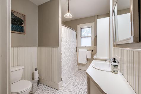 536 Cumberland Avenue Portland ME 04101