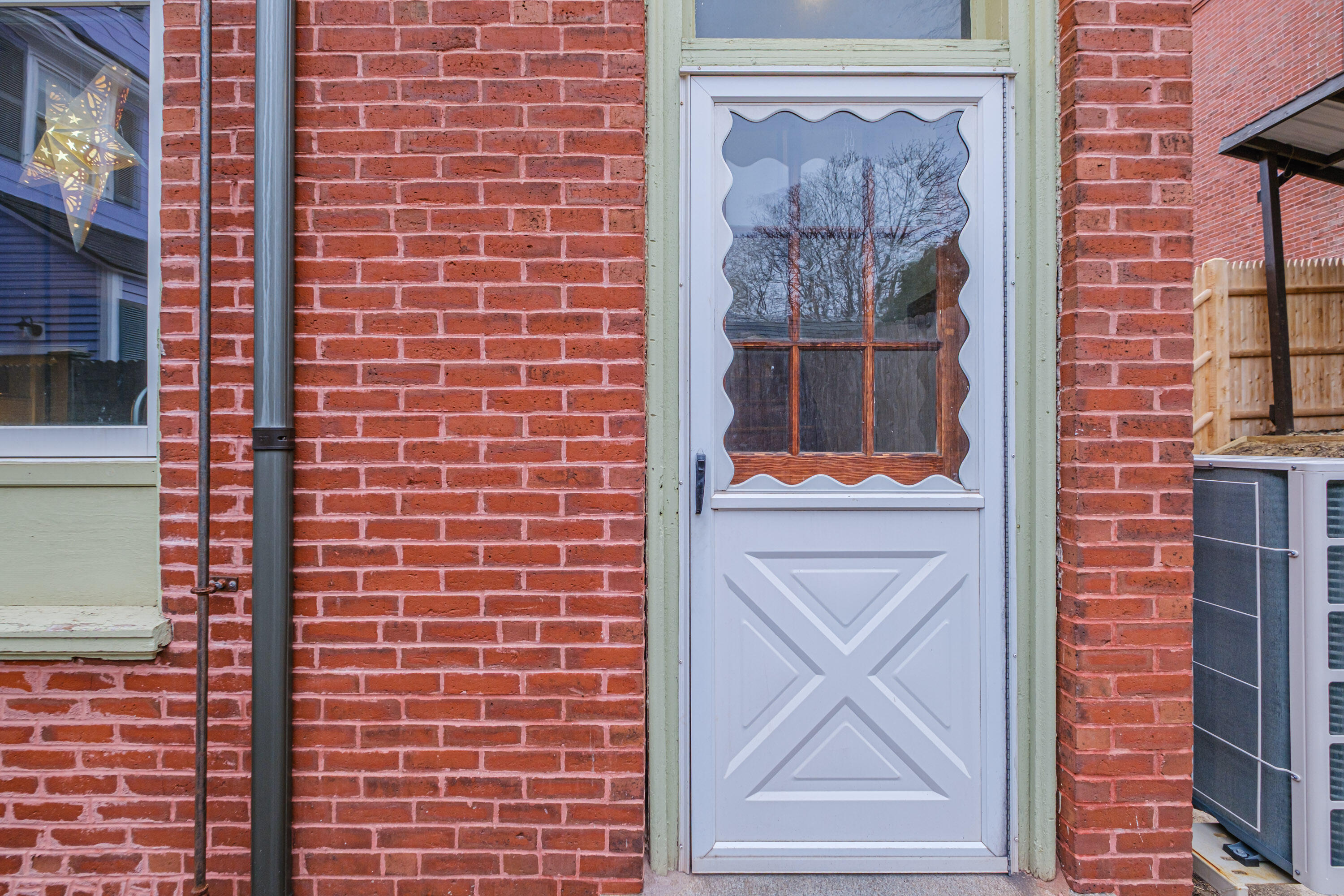 536 Cumberland Avenue Portland ME 04101