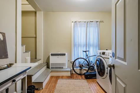 536 Cumberland Avenue Portland ME 04101