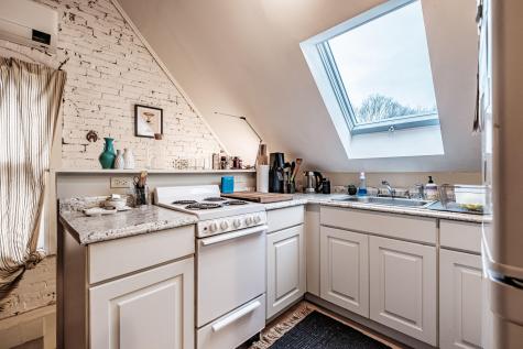 536 Cumberland Avenue Portland ME 04101