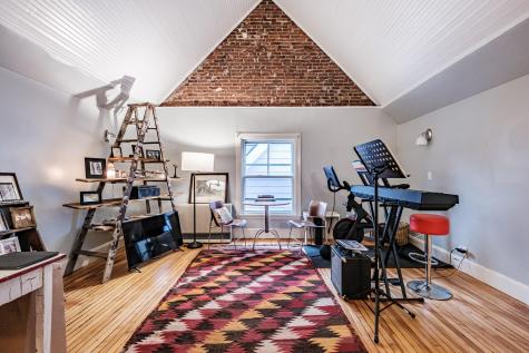 536 Cumberland Avenue Portland ME 04101