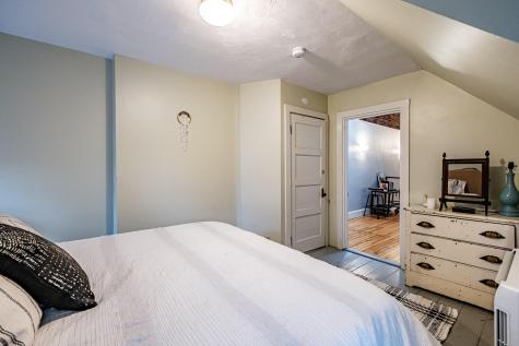 536 Cumberland Avenue Portland ME 04101