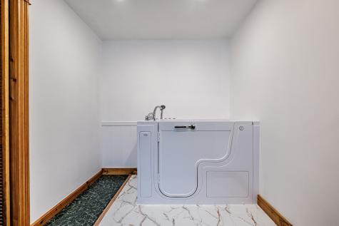 281 Old Danville Road Auburn ME 04210