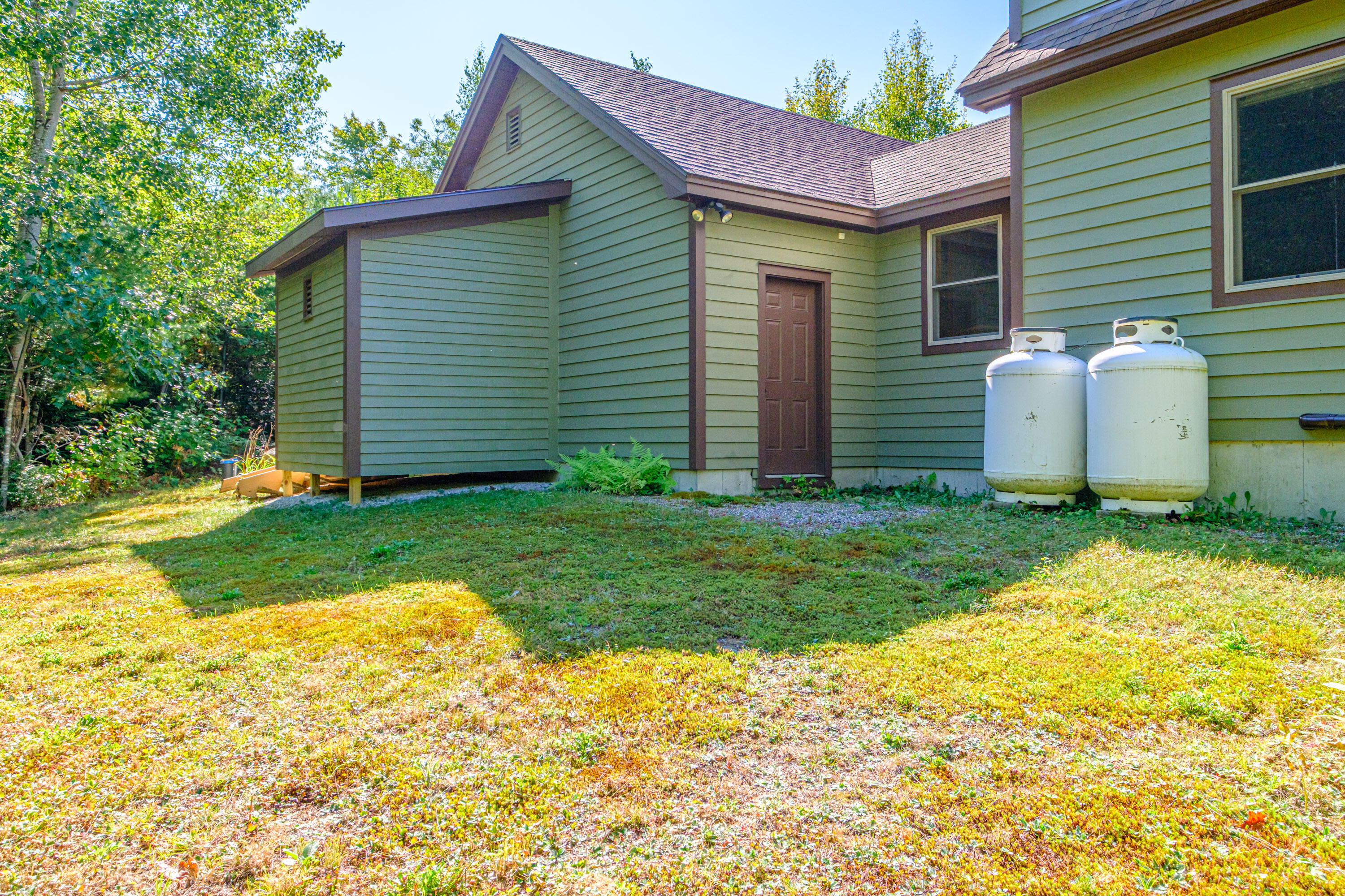 9 Woodland Way Bethel ME 04217