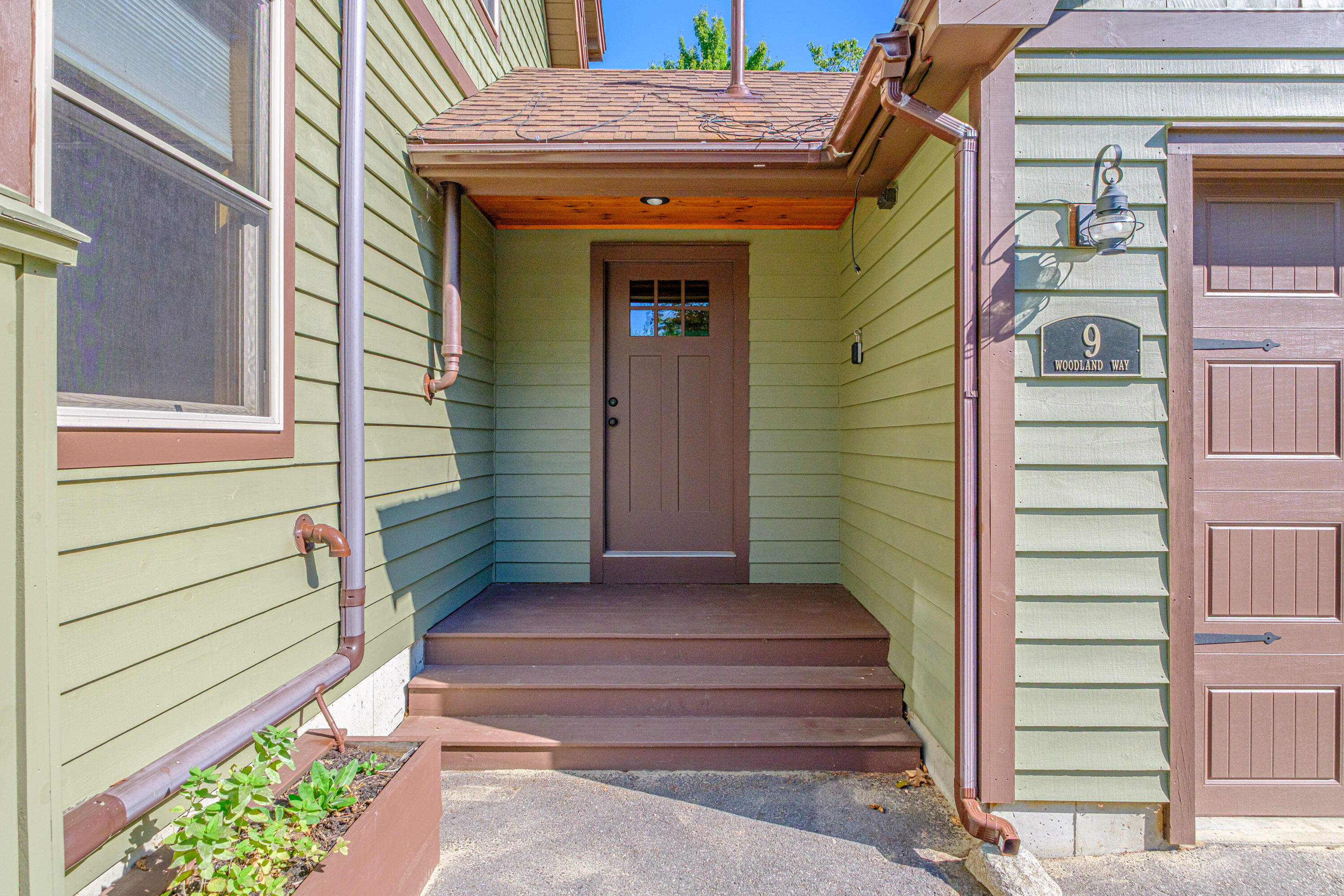 9 Woodland Way Bethel ME 04217