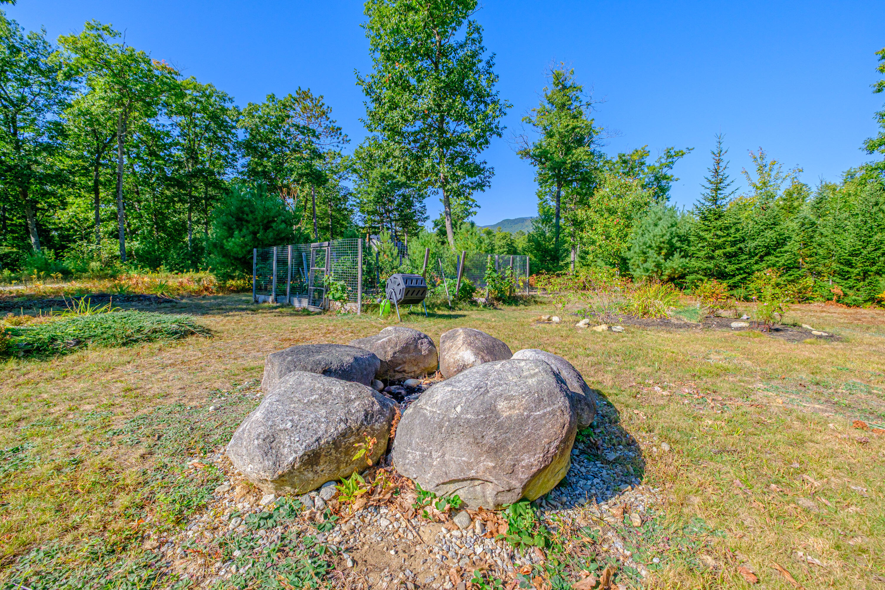 9 Woodland Way Bethel ME 04217