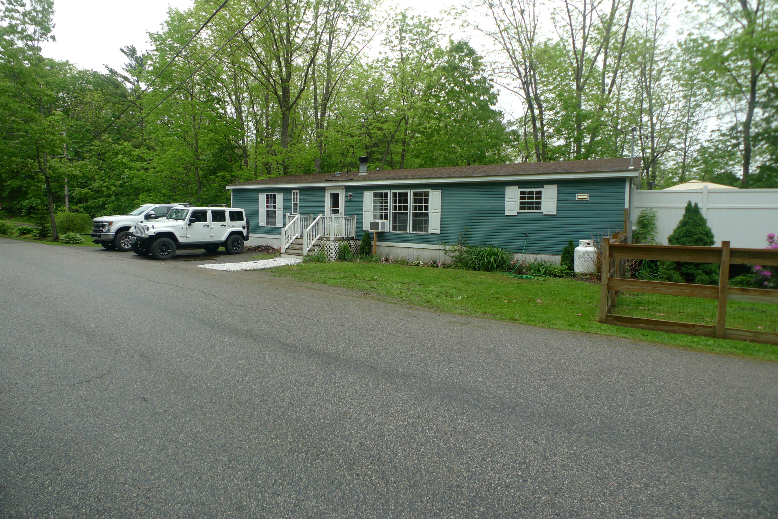 8 Knickerbocker Road Boothbay ME 04537