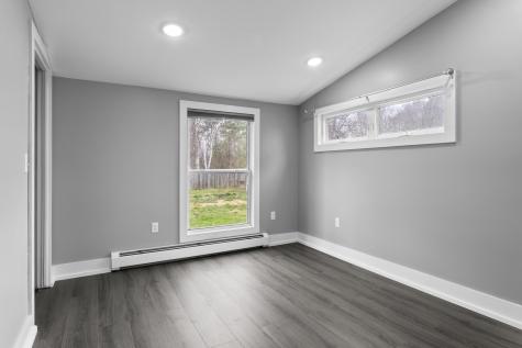 15 Dolloff Drive Brunswick ME 04011