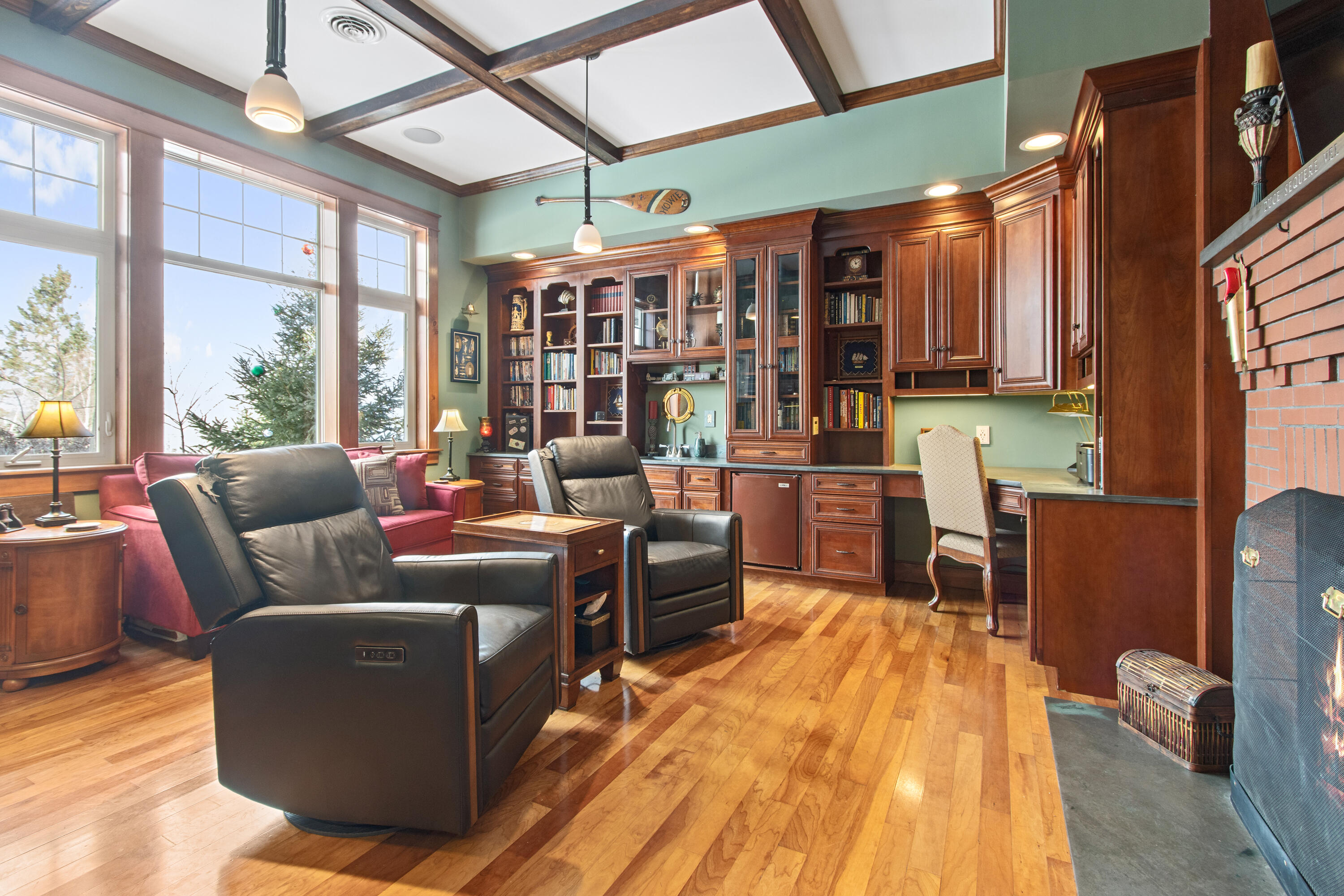 2060 Dexter Road Dover-foxcroft ME 04426