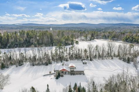 2060 Dexter Road Dover-foxcroft ME 04426