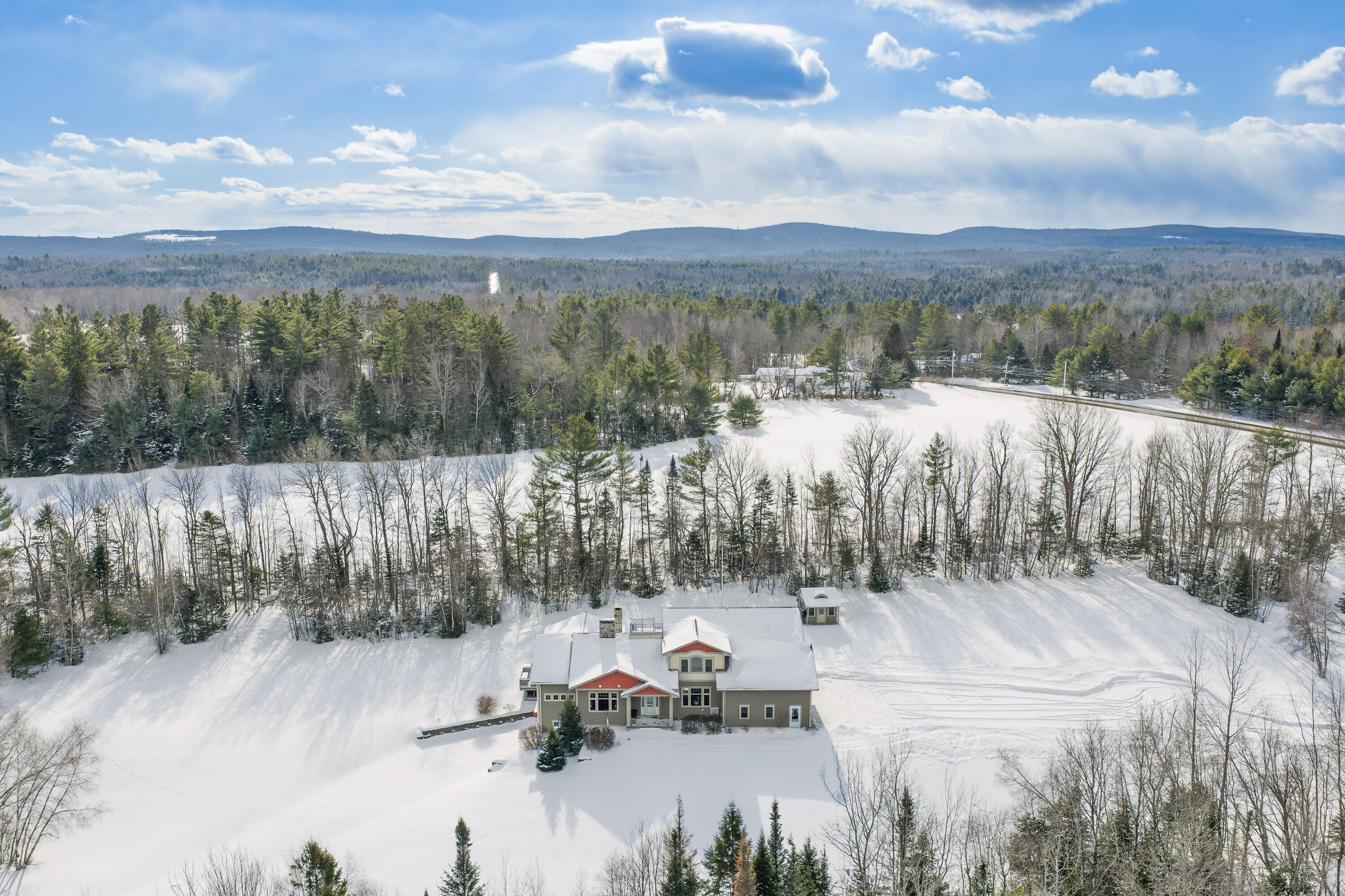 2060 Dexter Road Dover-foxcroft ME 04426