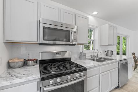 175 Main Street Bowdoinham ME 04008